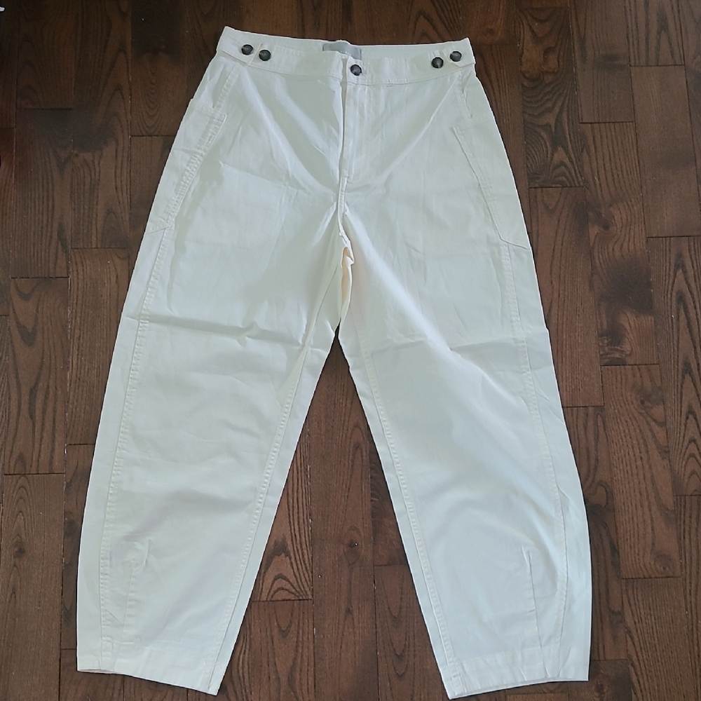 New Everlane Pants Cargo Barrel High Waist Ivory pants size 4